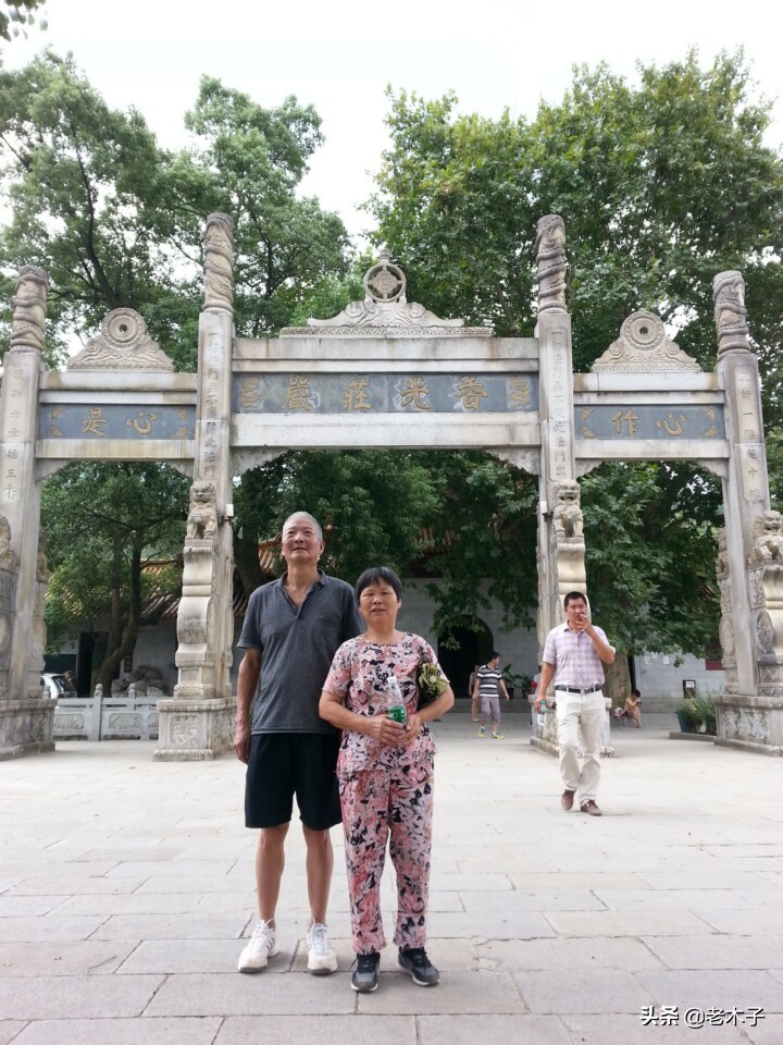 径山寺游山玩水,雨天游东林寺