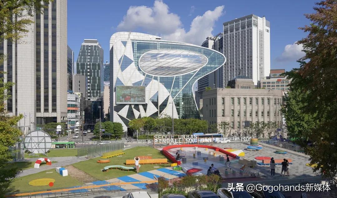 屋面商业：首尔.城市弹球机主题公园