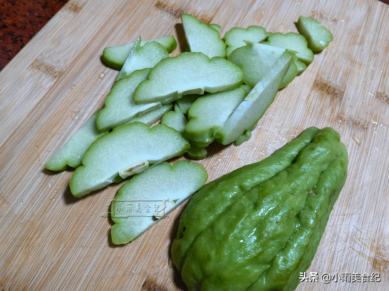 霜降后的北瓜还能吃吗,霜降后摘的南瓜好吃吗