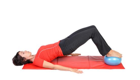 产后盆底肌功能障碍，如何在家中进行康复训练？