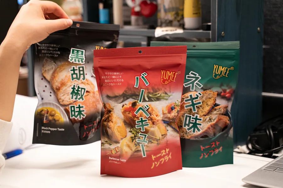 被薇娅直播间榨干零食预算后，写出了这篇测评报告（上）