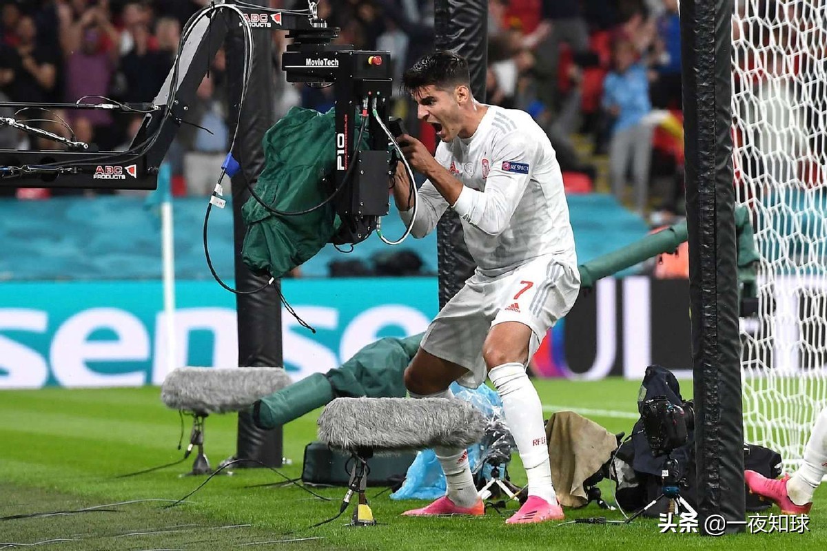 莫拉塔丢单刀,都怪本泽马系列