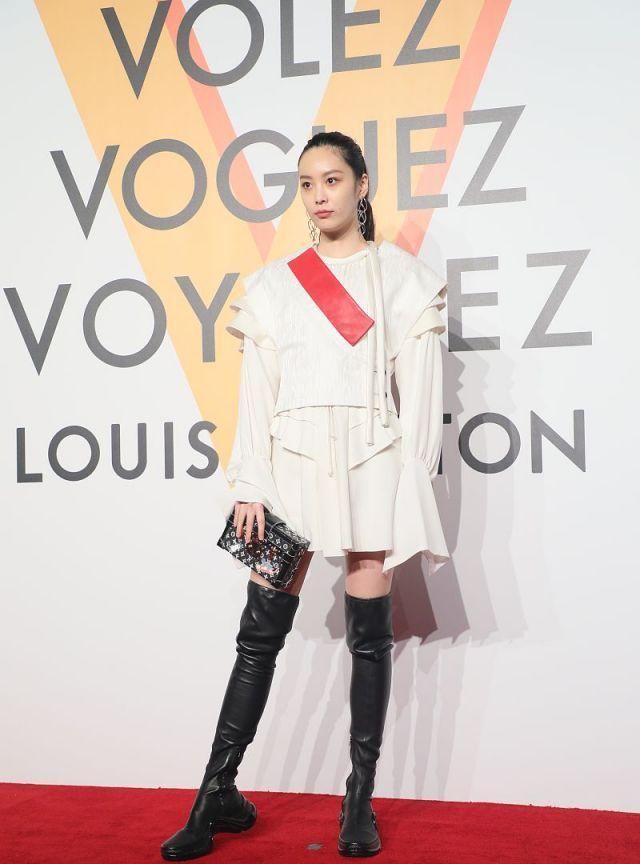 阔腿裤过时了今年流行几种裙子,阔腿裤失宠了今春最火的下装