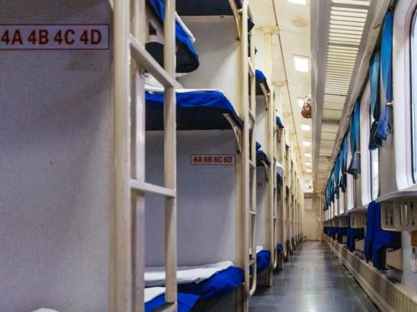 硬卧为什么比软卧便宜,为啥软卧比硬卧便宜