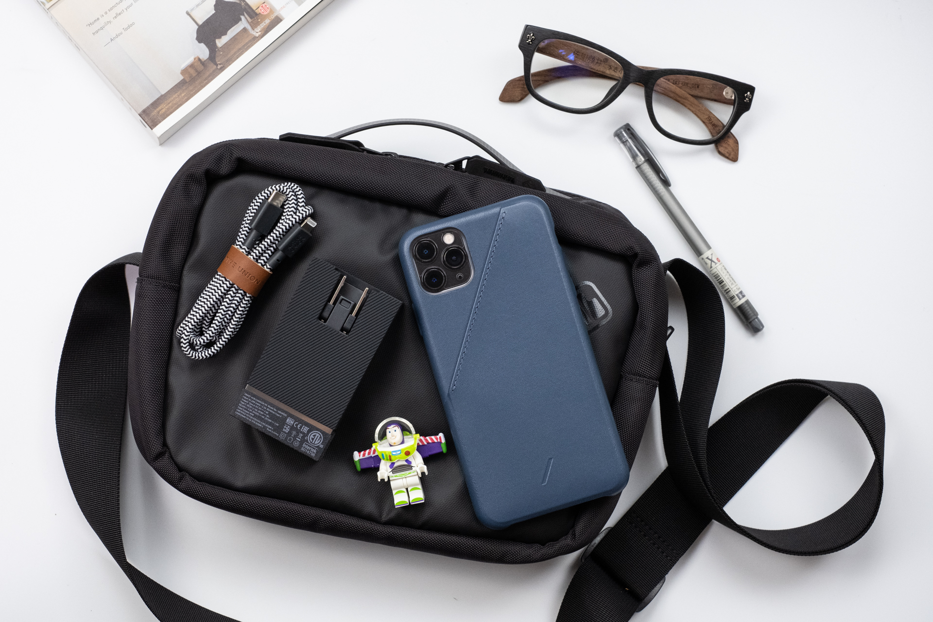 苹果官方体验店设计,苹果公司最具特点的专卖店设计