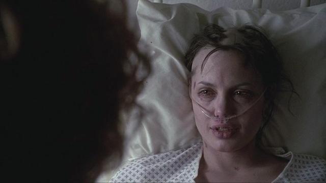 蕾丝、吸毒、得艾滋的她，才是美国第一个超级名模