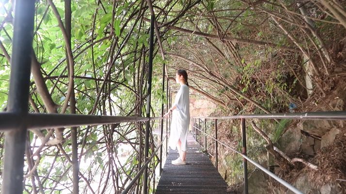 阿玛尼权力大师粉底测评,吹爆名创的粉底液