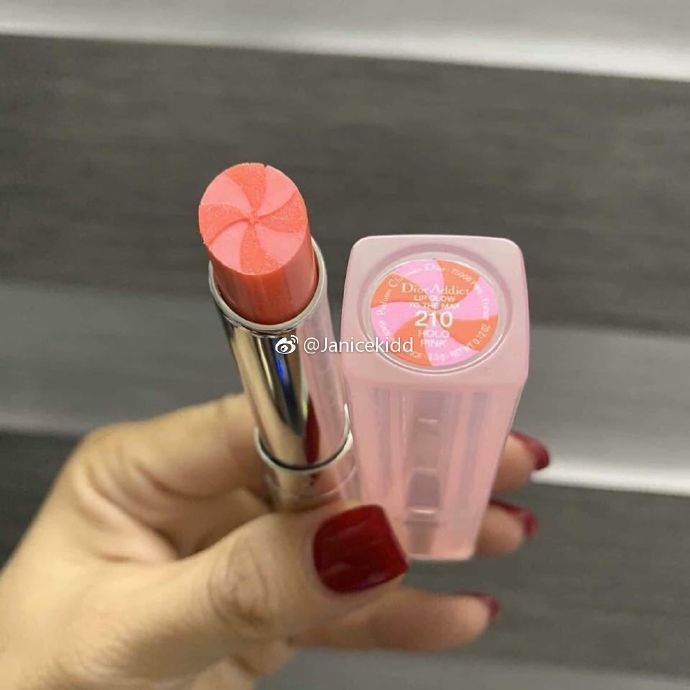 19年口红,兰蔻乌龙茶色口红