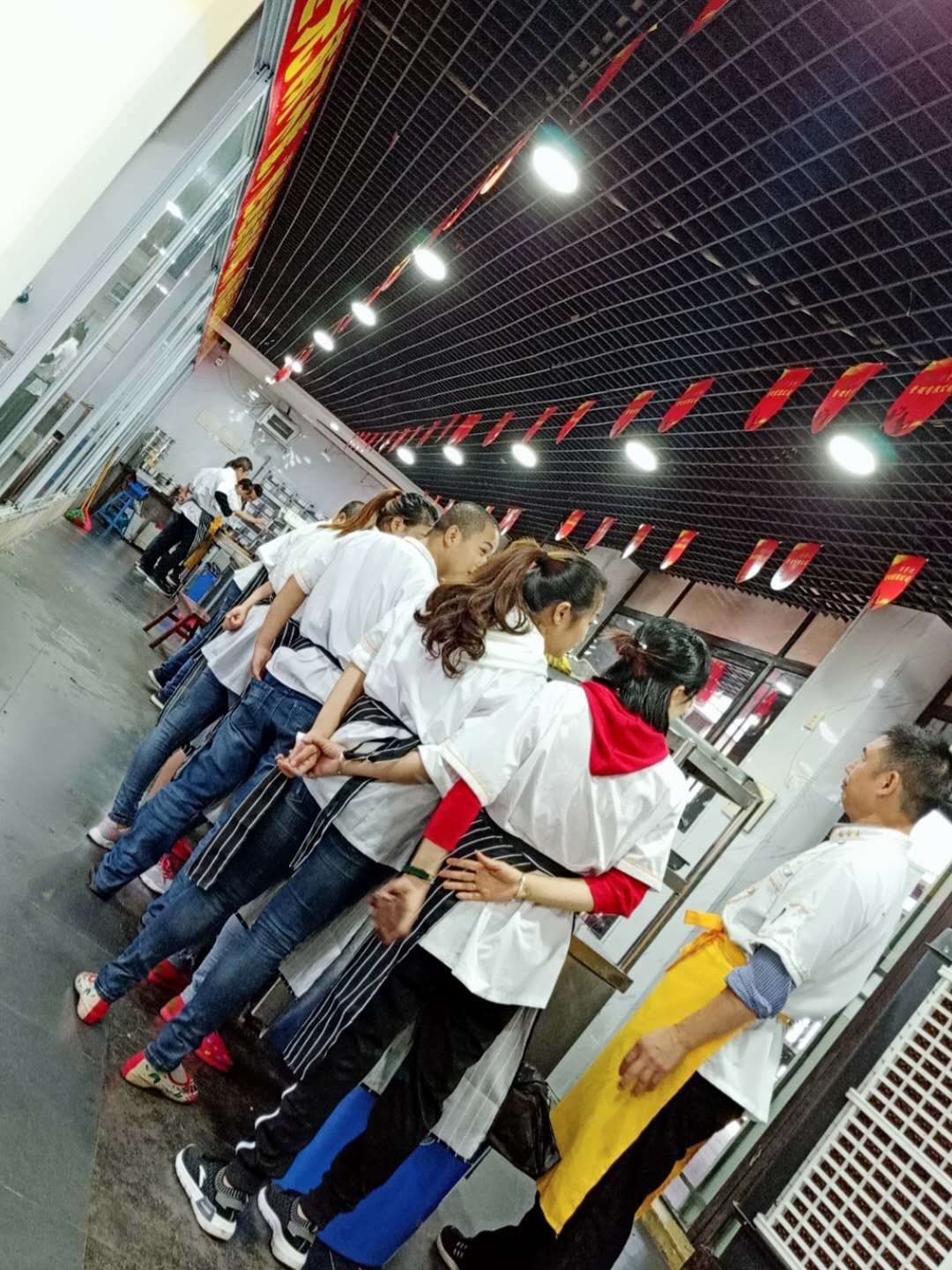 学做干锅技术,干锅开店技术培训