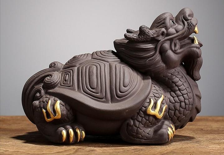 两只小船茶宠寓意什么,茶宠猪的寓意和象征