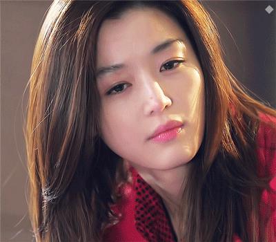 十部虐到撕心裂肺的韩剧高颜值,近十年评分最高的10部爱情韩剧