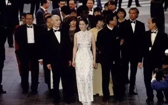 最牛柜姐,国内最牛的柜姐