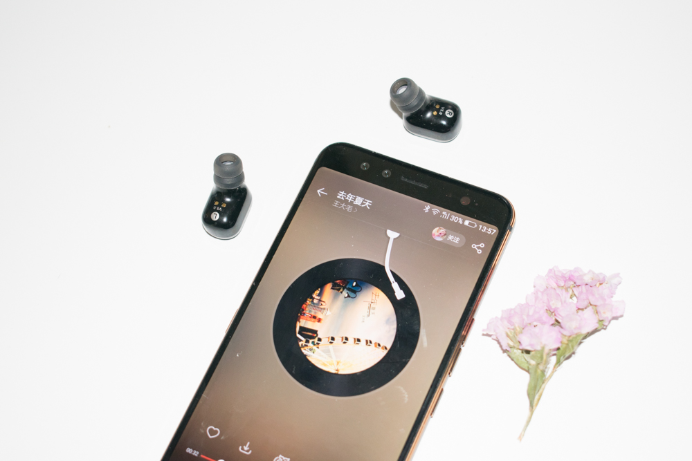 双机和单机的蓝牙耳机有什么区别,蓝牙耳机二合一的有哪些