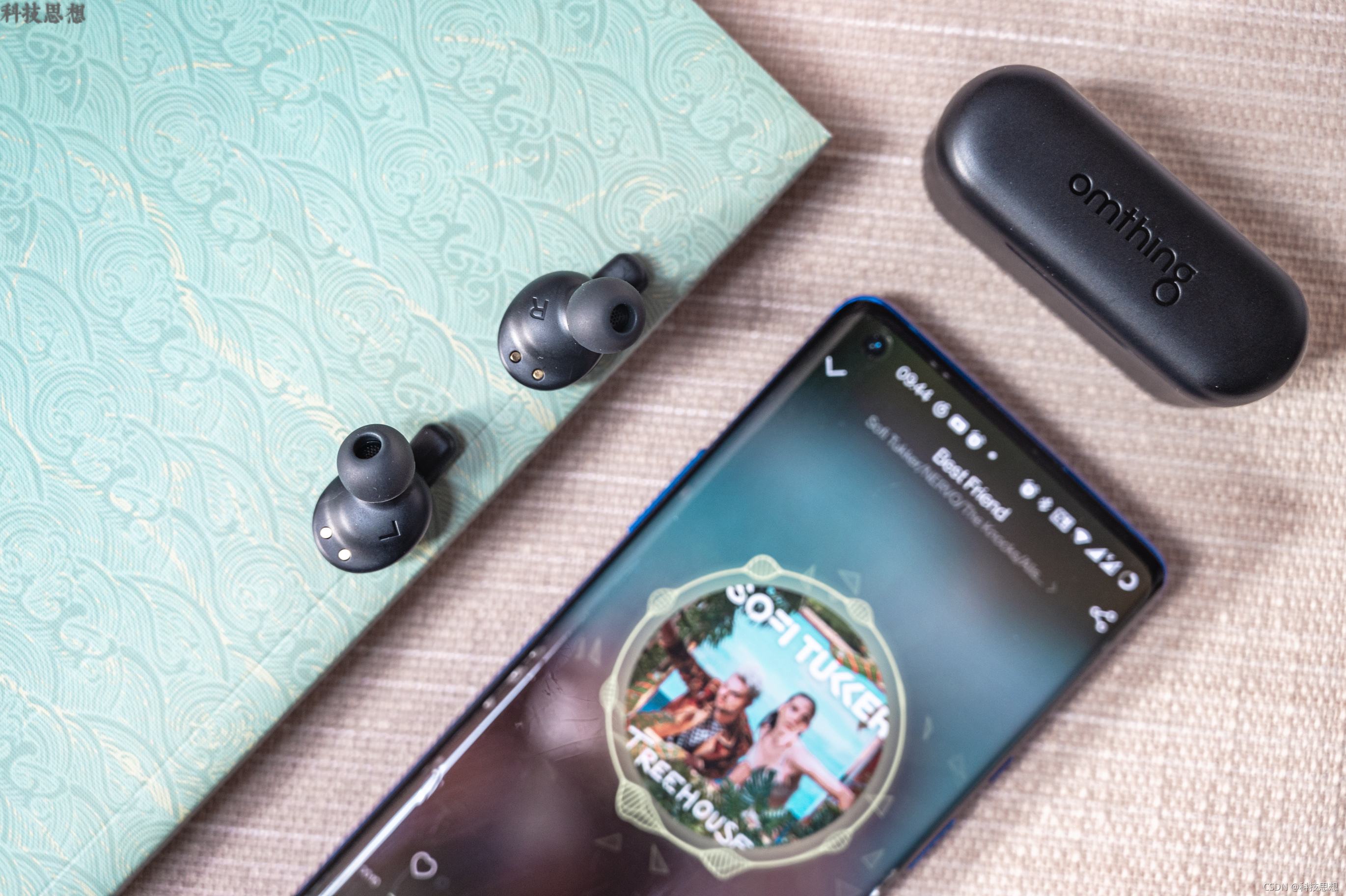 蓝牙耳机简约高颜值air,设计有趣的好耳机