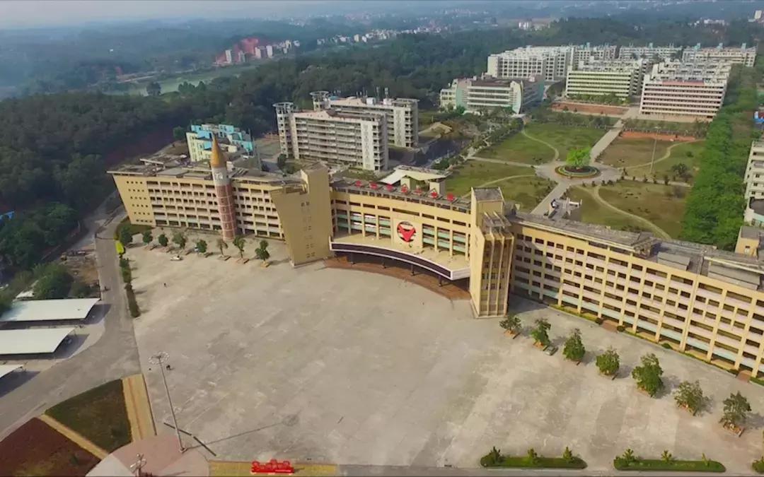 广东这47所百年高中，年纪最大的已经277岁！有你的母校吗？