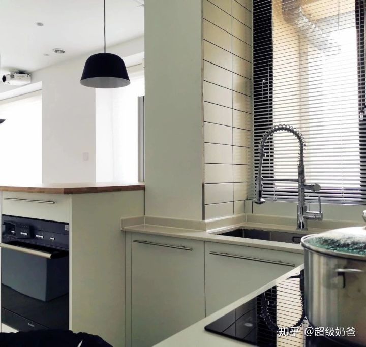 40㎡自己住​，功能一个不少，有超多电器，能住出100㎡的宽敞