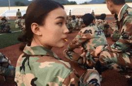 开心搞笑视频小哥哥,小哥哥搞笑视频gif