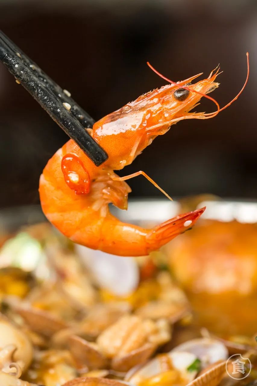 重庆江北海鲜大杂烩香辣海鲜锅,超好吃的海鲜大杂烩