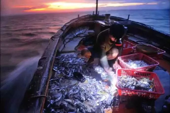 距海南20km有片处女地，比台湾风情比三亚便宜，路过都错过了