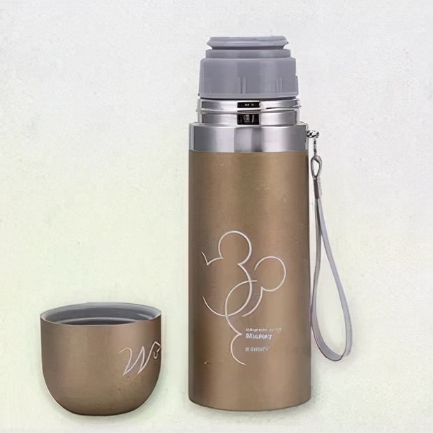 乒乓球必备十大装备,乒乓球球痴必备十大装备