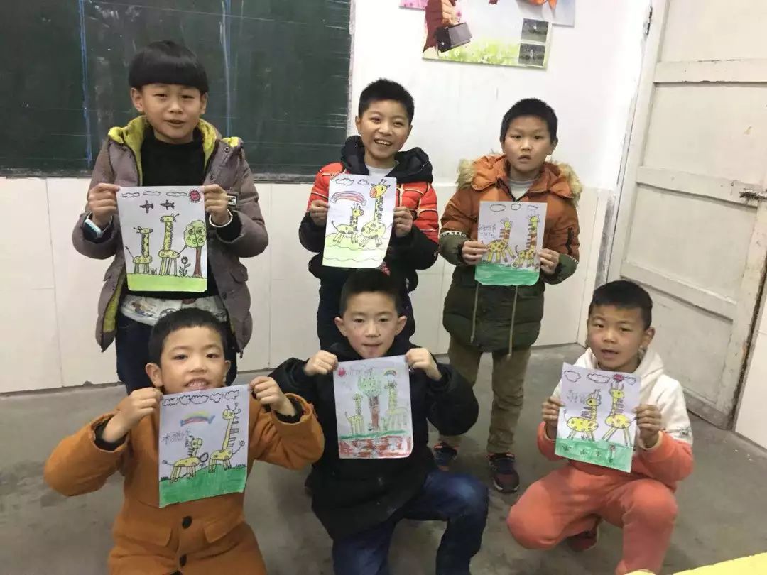 童本课程添异彩,爱润童心也许这是最后的胜利