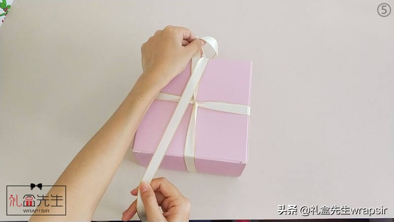 蝴蝶结简易系法十字结,蝴蝶结的系法十字蝴蝶结