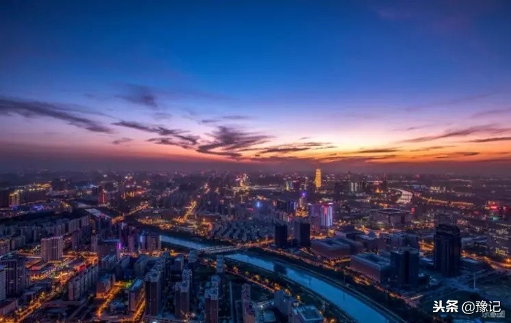 在郑州生活到底好不好,在郑州想月入8000