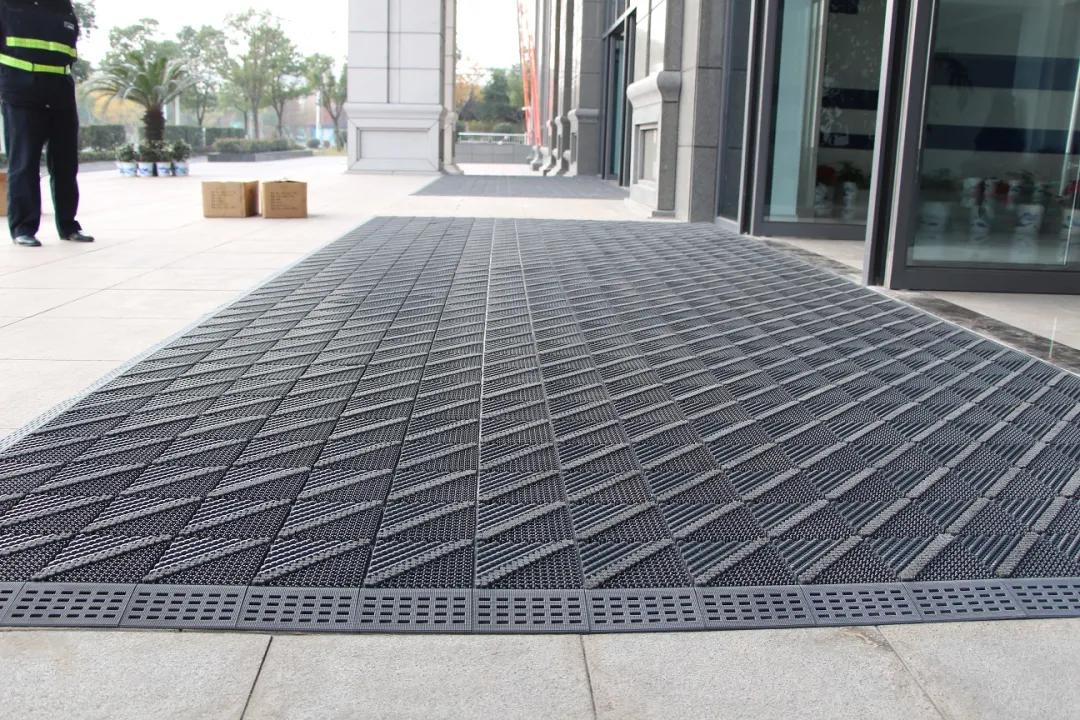 什么地垫最好用又实用,入门地垫有什么用途