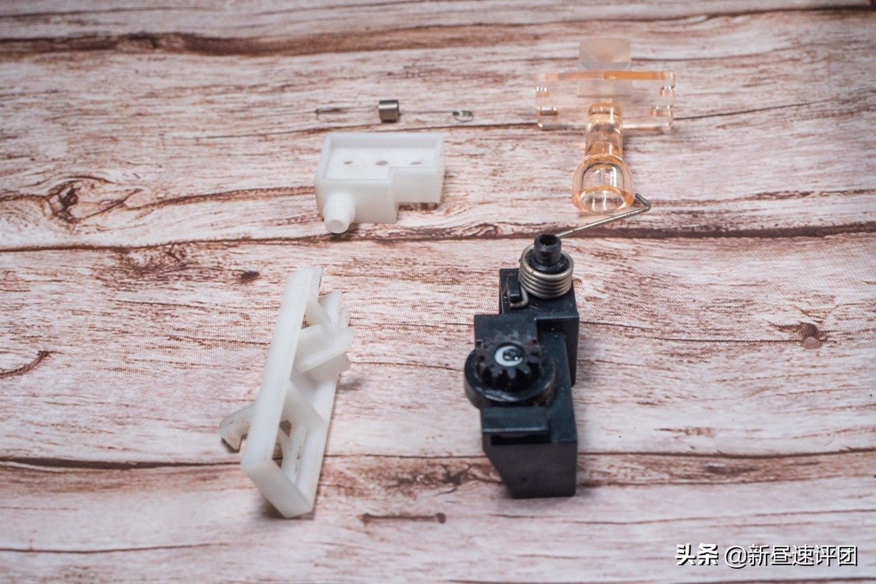 翻新修复DreamCast游戏机：好端端的产品，差点让公司倒闭