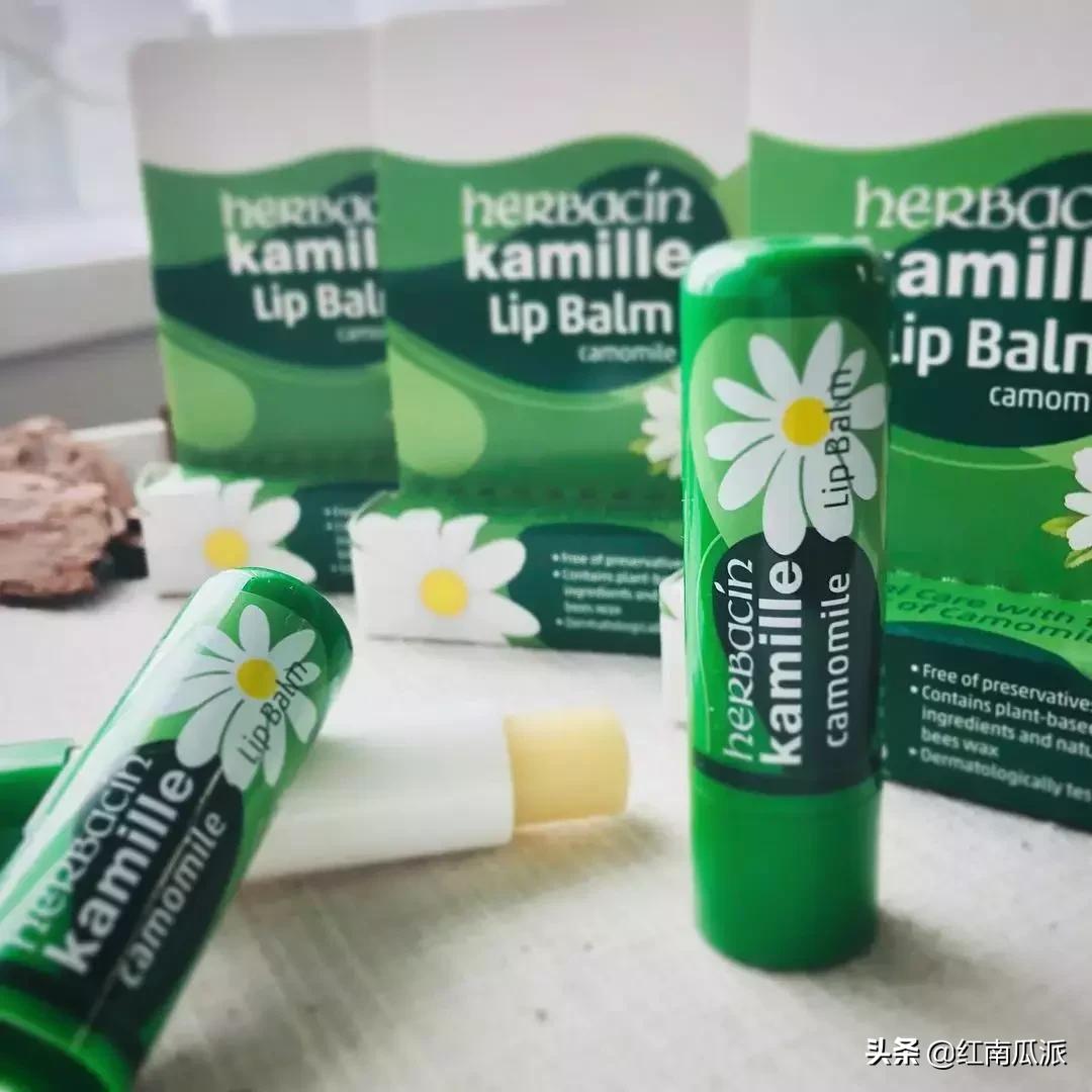 好用的润唇膏可以让嘴唇变好看,什么唇膏让嘴巴变嫩