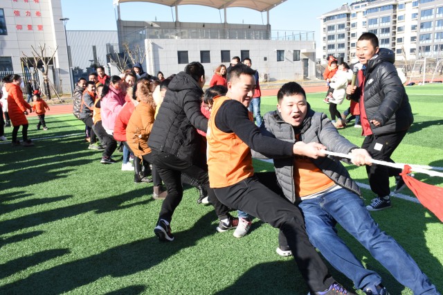 玩转足球悦享童年,足球嘉年华幼儿活动