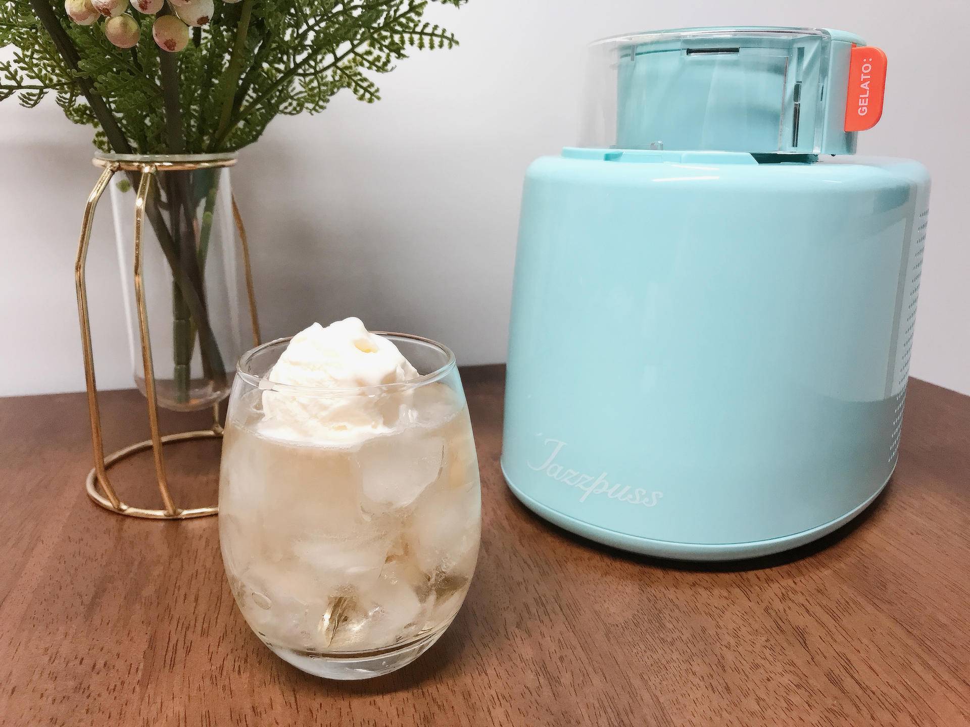 夏日绝配，JAZZPUSS杰滋冰激凌机