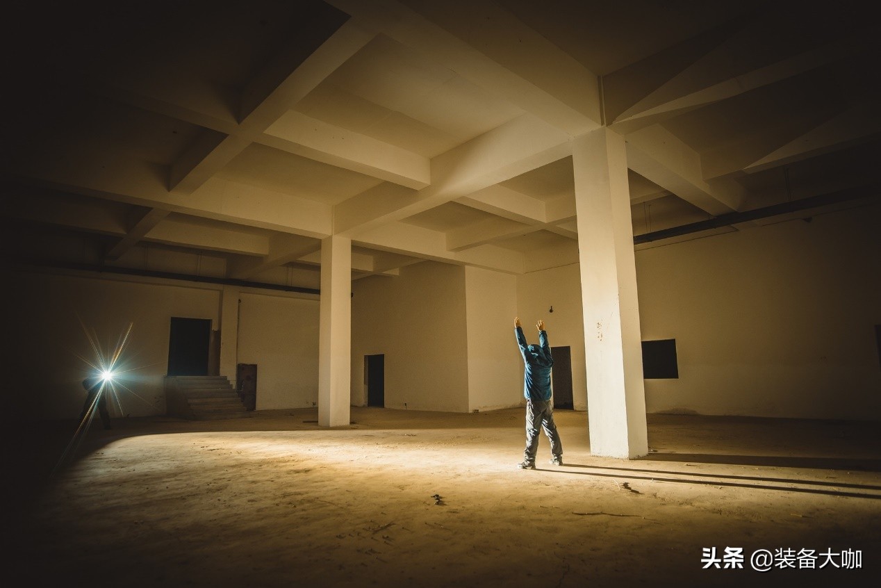 颜值、性能、体验一个也不能少Olight武士XPro手电