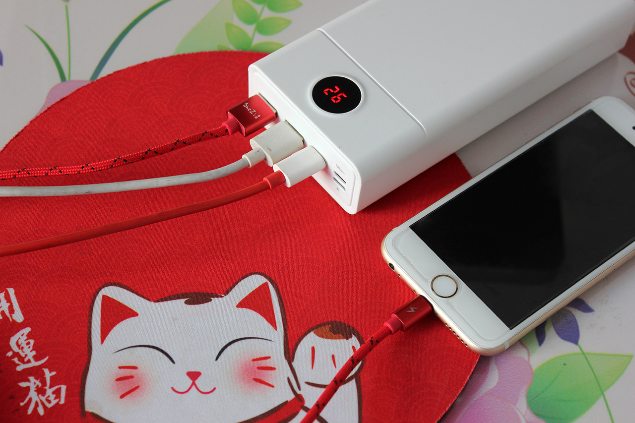 爱国者移动电源w300说明书,爱国者w300pd和e30000pd区别