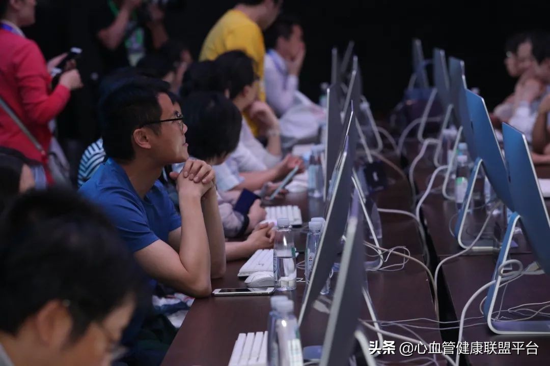 “心血管阿尔法狗”？看心血管阿尔法狗怎么帮助医生读心电图！