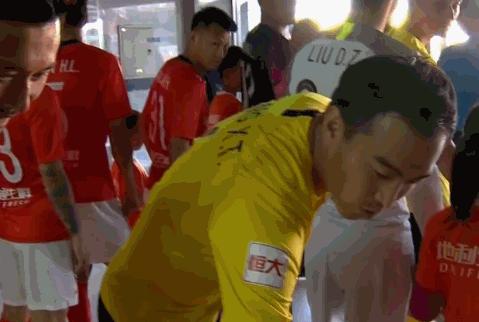 张琳芃花臂,张琳芃球童