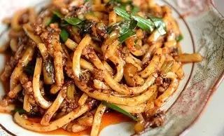 别具一格的云南特点小吃,细数不得不吃的云南特点小吃