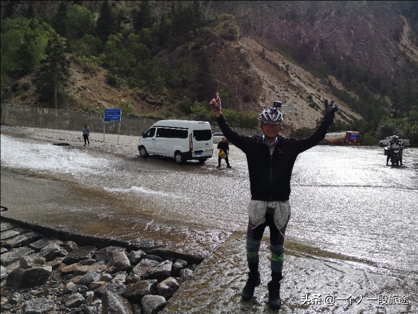 茂名骑行*藏西**：然乌到波密，松林间骑行是一种享用
