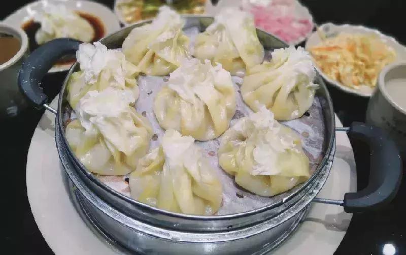 重庆旅游6天5晚团购价含往返机票,重庆出发1000元4天3晚的旅行