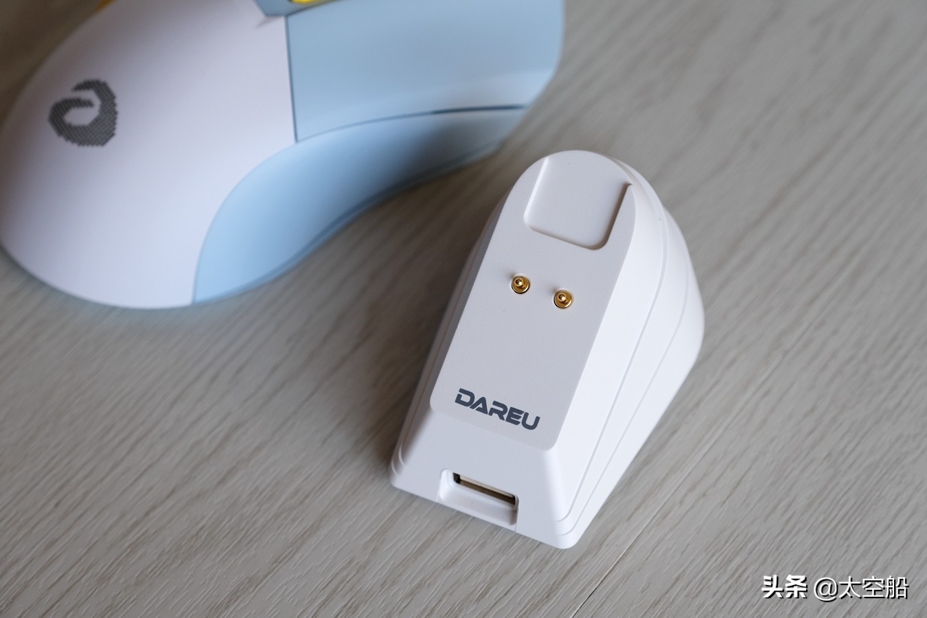 达尔优鼠标lm122和em901,达尔优em901鼠标怎么调dpi