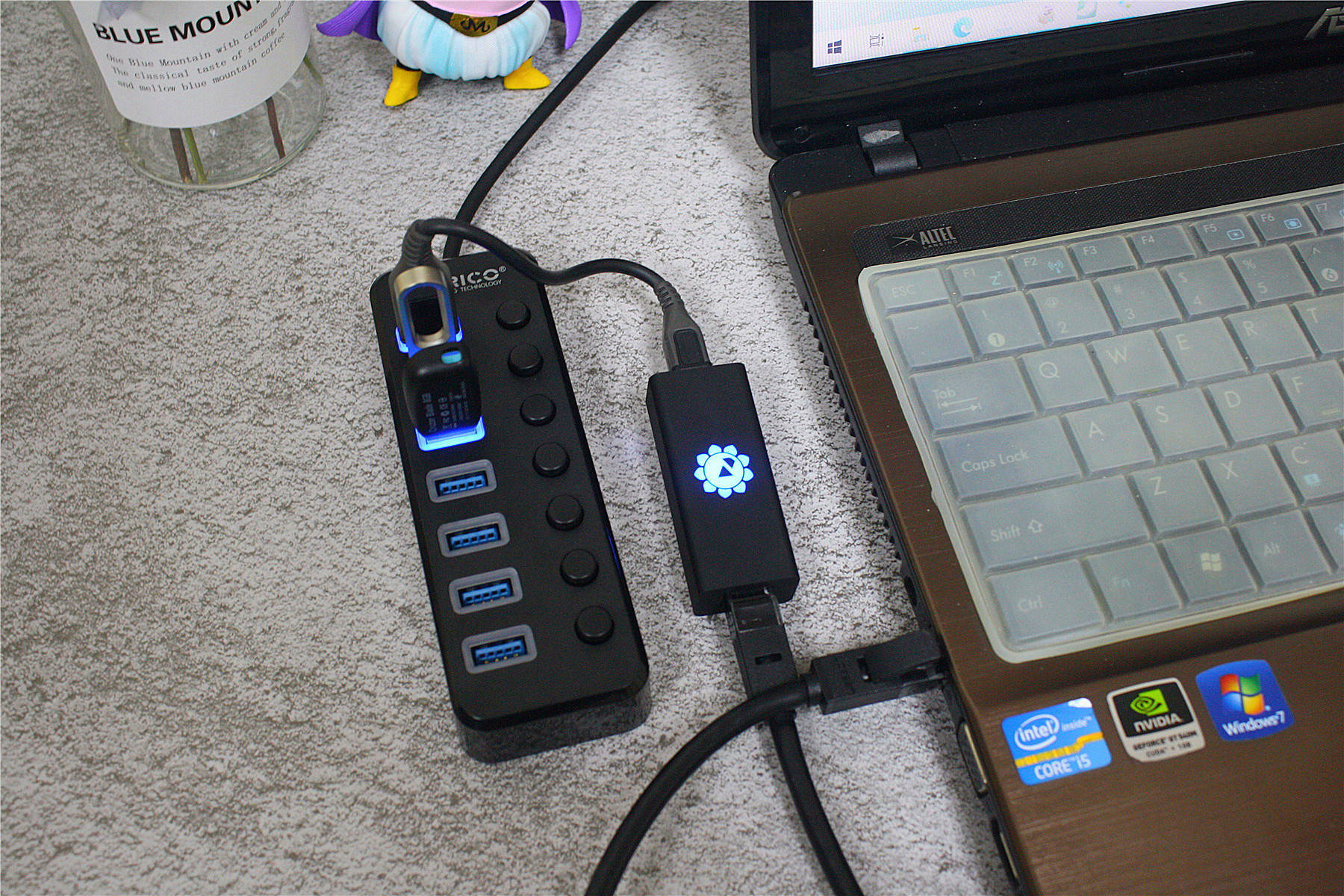 烧了2个HUB和1个光驱后我选择了分控集线器