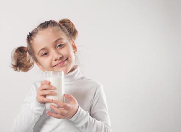 羊得布病羊奶能不能喝,羊得了布病怎么办羊奶还能喝吗