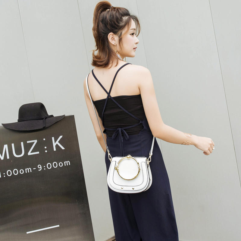 今年最新流行的三款包包,今年最流行哪几款包包