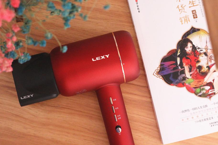 莱克水离子涡扇吹风机发布会,比戴森性价比高的吹风机