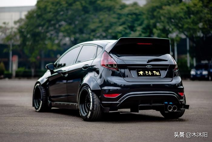 卖车时如何预估自己的车值多少钱,自己的车还值多少钱怎么看