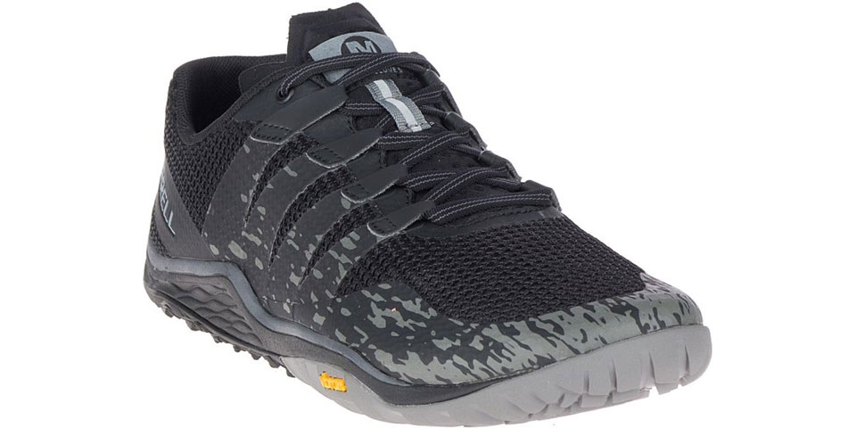 徒步鞋必备款有哪些品牌,徒步野外旅游鞋哪种最好