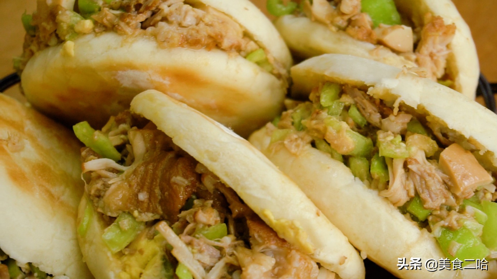 肉夹馍教程来了，从烙馍到卤肉，超详细做法分享，学会能开店了