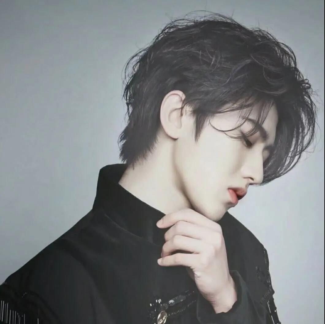 爱豆壁纸好运图片高清大图,明星爱豆头像