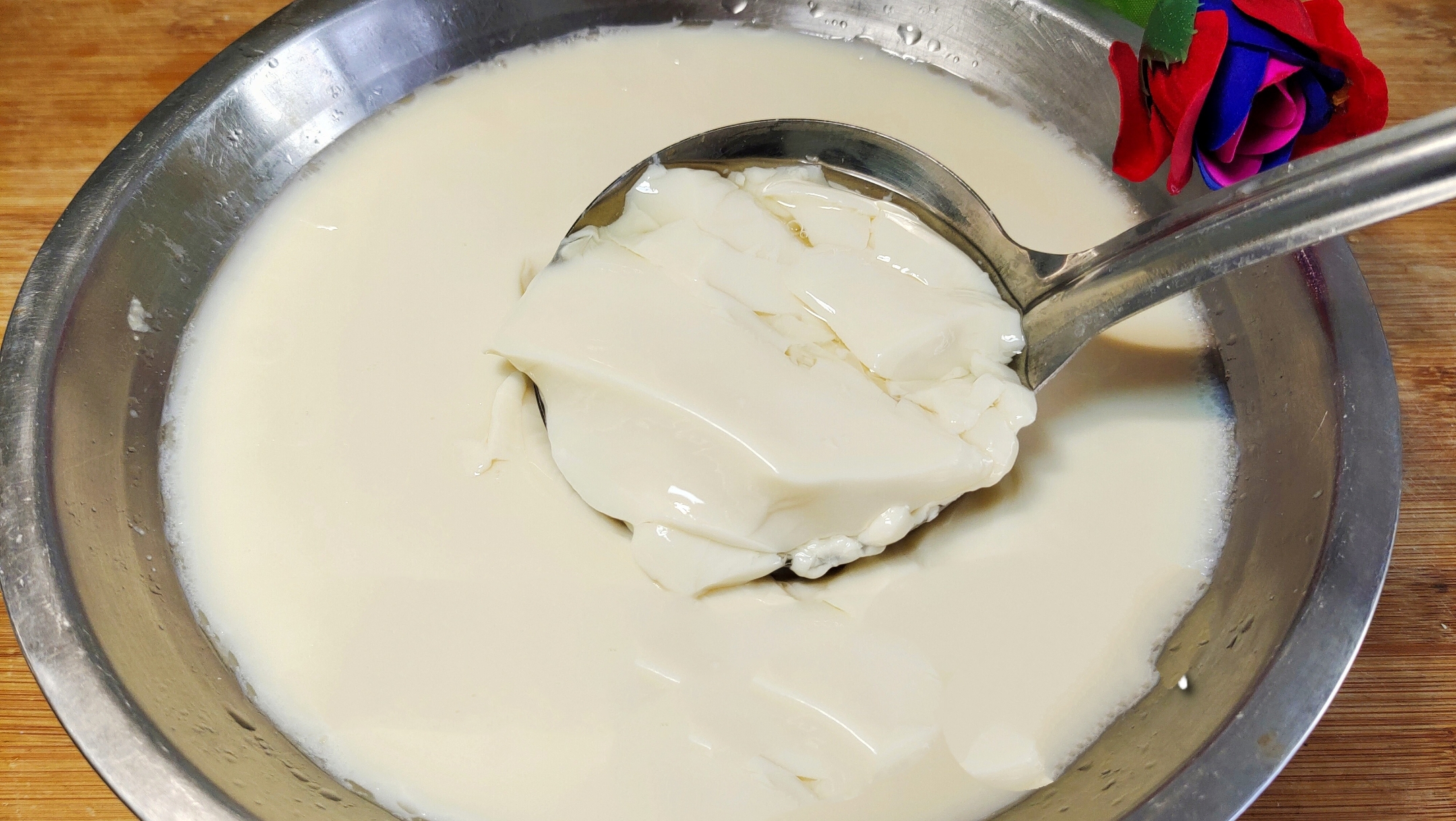 用豆花粉做豆腐脑不凝固怎么办,豆腐脑凝固成豆花的时间