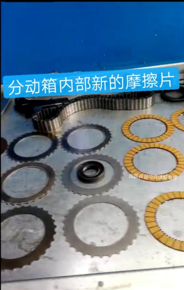 保时捷卡宴凉车打方向异响,11款保时捷卡宴冷车着车短暂异响